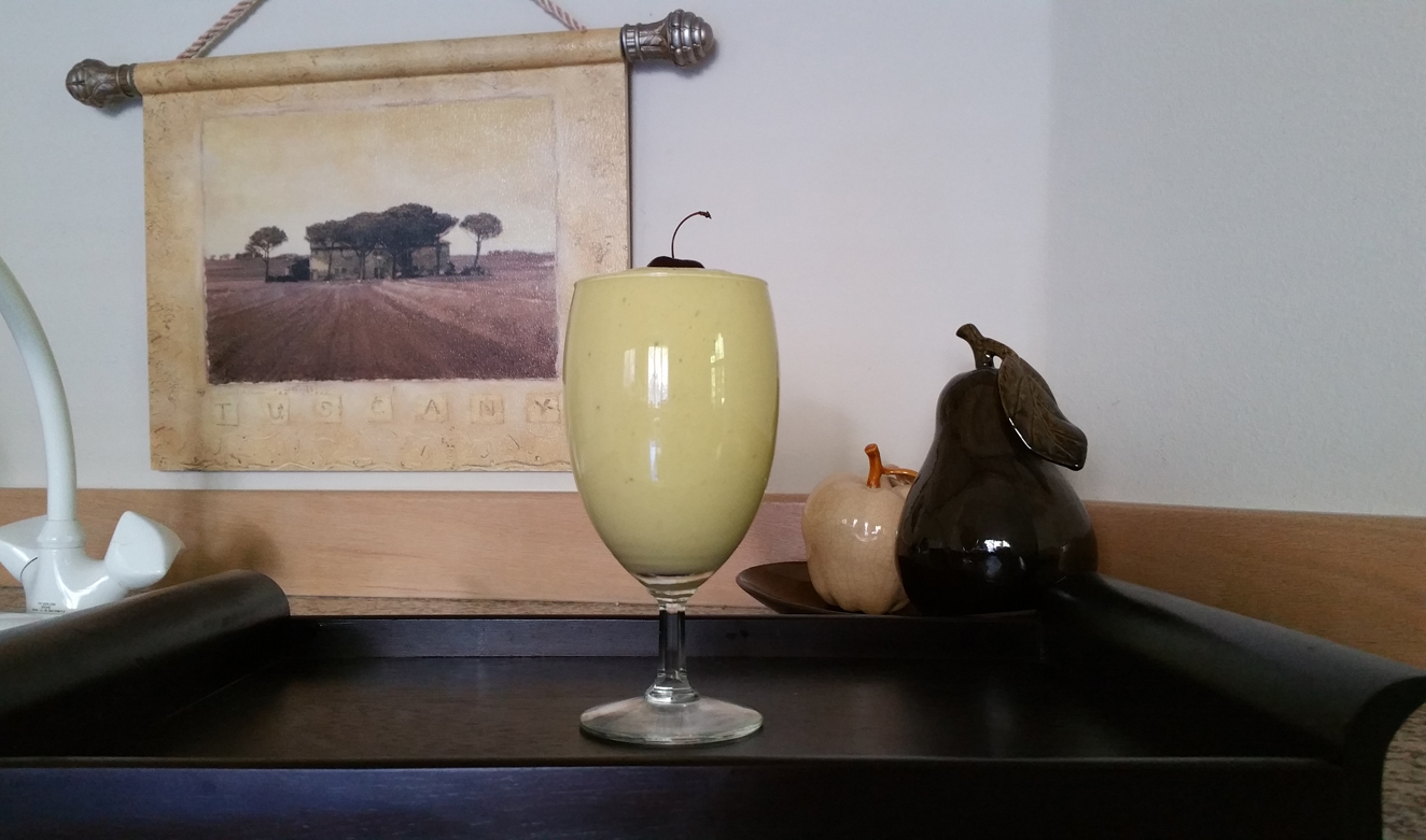 Peach-Mango-Avocado-Cuc-Smoothie